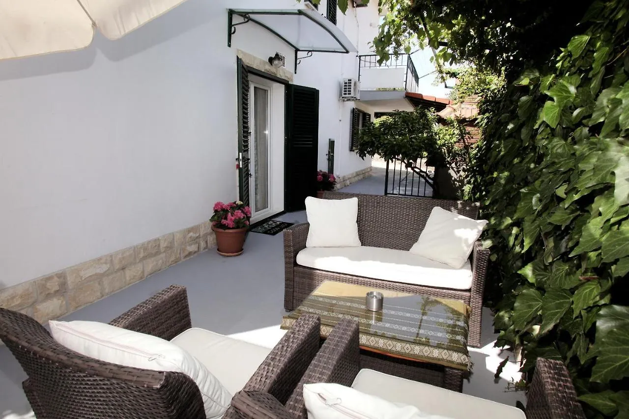 Apartment Eva Trogir