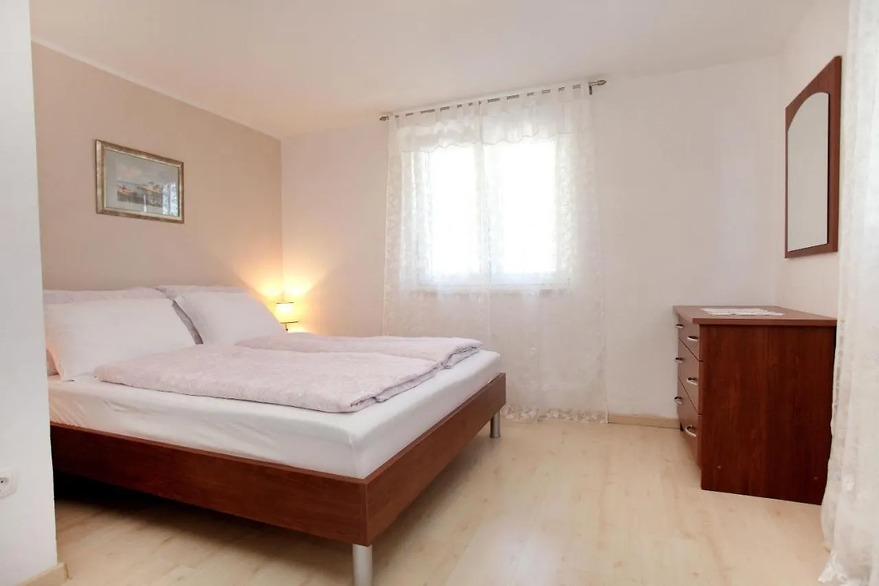 Apartment Eva Trogir