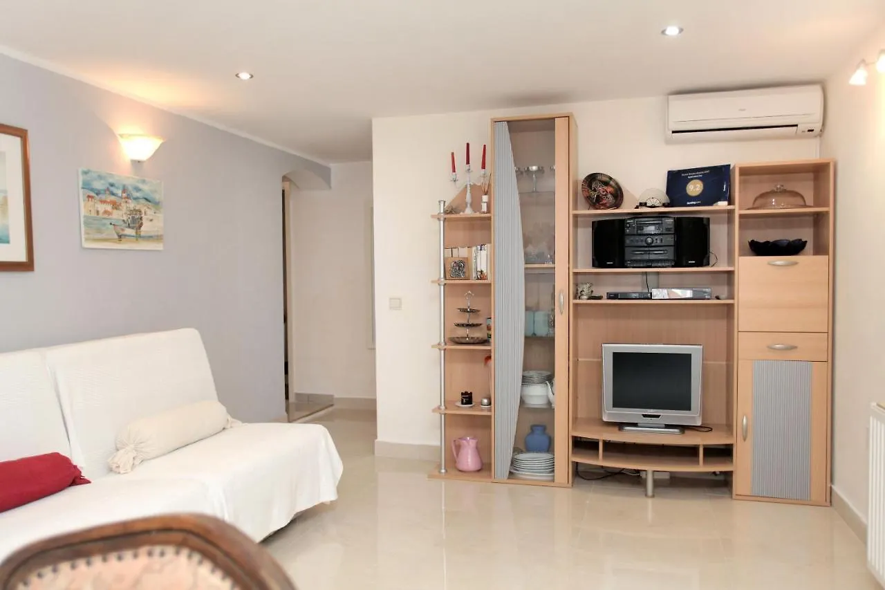 Apartment Eva Trogir