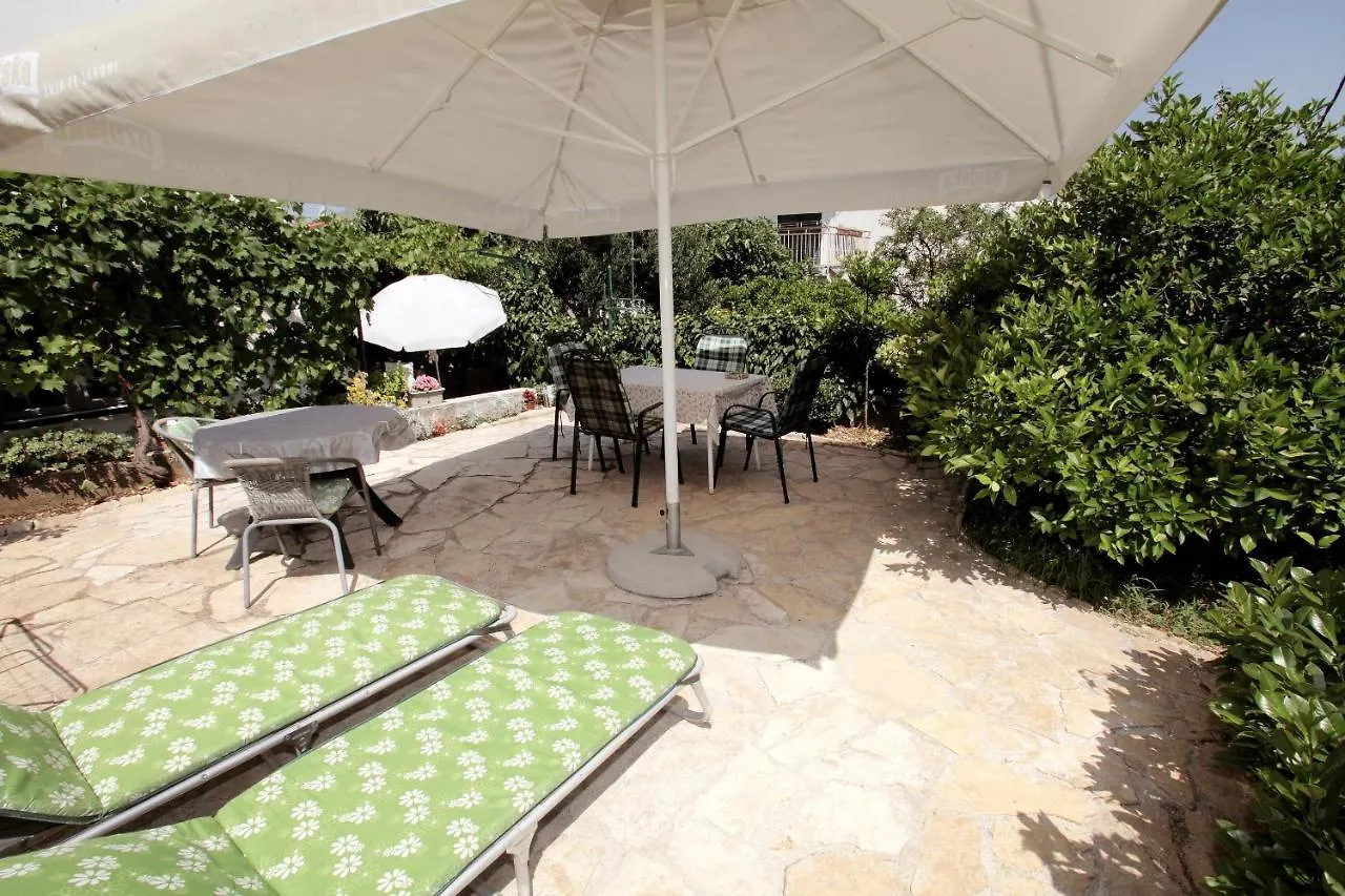 Apartment Eva Trogir
